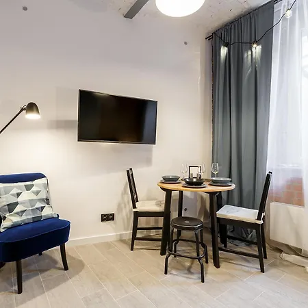 Klimatyczne Przy Starym Rynku דירה *