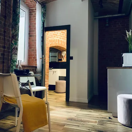 Klimatyczne Przy Starym Rynku פוזנן